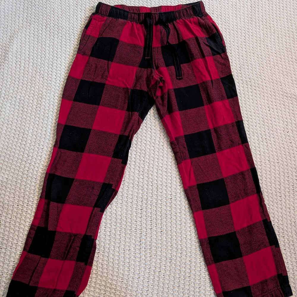 Old Navy Red and Black Plaid Pajama Pants